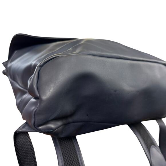 Hunter Target Navy 20th Anniversary Collection Rubber Backpack School Travel - Picture 12 of 16